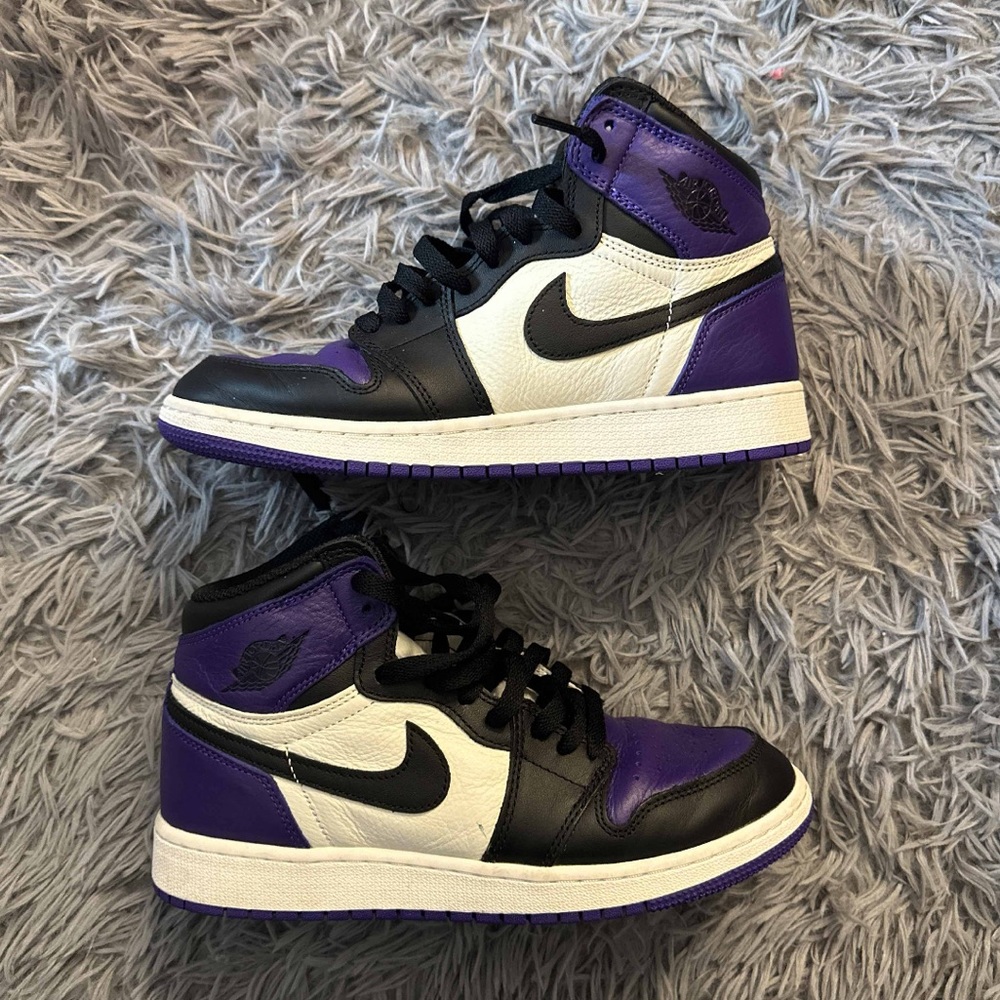 Air Jordan 1 Retro High OG GS ‘Court Purple’